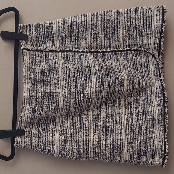 MAX STUDIO Chic Navy/White Tweed Mini Faux Wrap Skirt - Picture 4 of 12